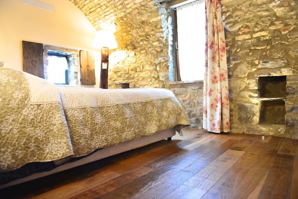 Agriturismo C'Era Una Volta Camporosso  Phòng bức ảnh